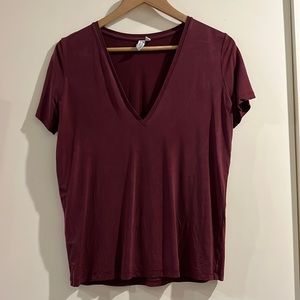 & Other Stories Dark Red Burgundy V-Neck Tee